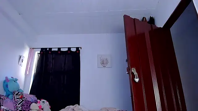 Snapshot of AlondraDiossa03 chatting on 25, 10, 2025 AlondraDiossa03 online show from 25, 10, 2025