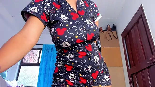 Snapshot of AlondraDiossa03 chatting on 15, 11, 2025 AlondraDiossa03 online show from 15, 11, 2025