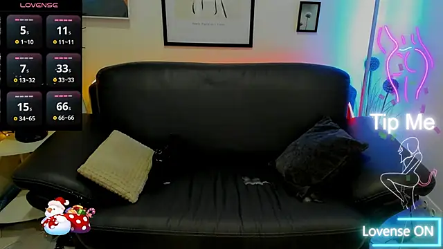 Snapshot of Abby_Moore_ chatting on 3, 3, 2025 Abby Moore online show from 3, 3, 2025