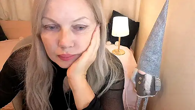 Snapshot of Abby_Moore_ chatting on 20, 12, 2025 Abby Moore online show from 20, 12, 2025