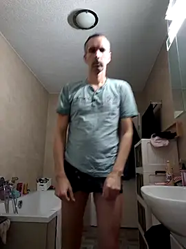 Snapshot of Geiler-boy313 chatting on 14, 3, 2026 Geiler-boy313 online show from 14, 3, 2026