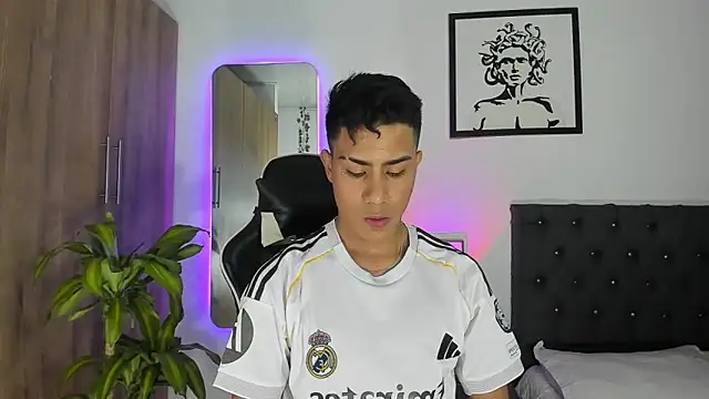 AlanNaughty online show from 3, 12, 2025