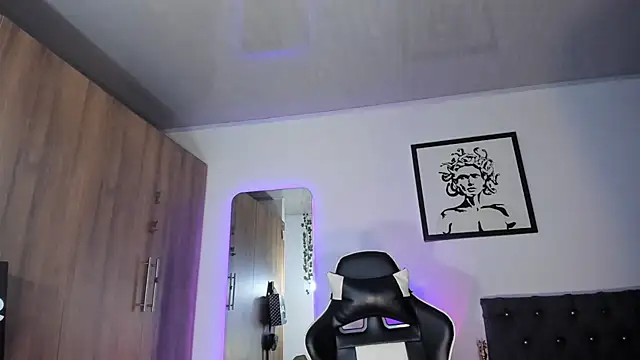 Snapshot of AlanNaughty chatting on 14, 1, 2026 AlanNaughty online show from 14, 1, 2026