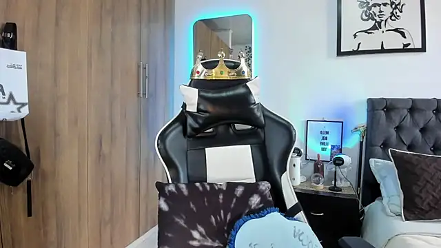 Snapshot of AlanNaughty chatting on 25, 2, 2026 AlanNaughty online show from 25, 2, 2026