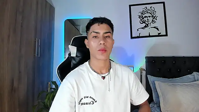 Snapshot of AlanNaughty chatting on 13, 3, 2026 AlanNaughty online show from 13, 3, 2026