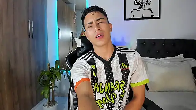 Snapshot of AlanNaughty chatting on 26, 3, 2026 AlanNaughty online show from 26, 3, 2026