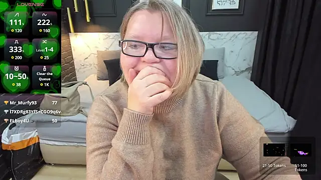 Snapshot of Shannonshine chatting on 23, 2, 2025 Shannonshine online show from 23, 2, 2025