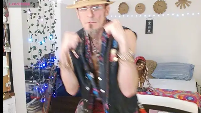 mycock2474u online show from 17, 3, 2025