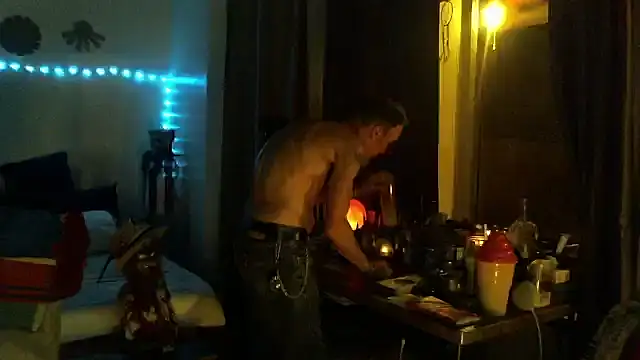 mycock2474u online show from 4, 10, 2025