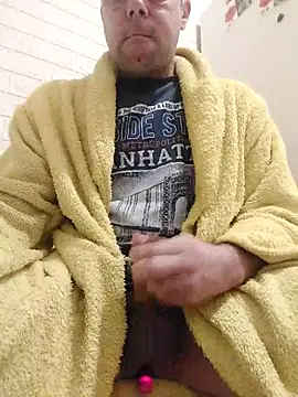 Snapshot of david_geam chatting on 2, 1, 2025 david geam online show from 2, 1, 2025