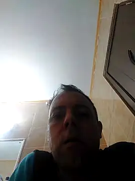 Snapshot of david_geam chatting on 6, 1, 2025 david geam online show from 6, 1, 2025