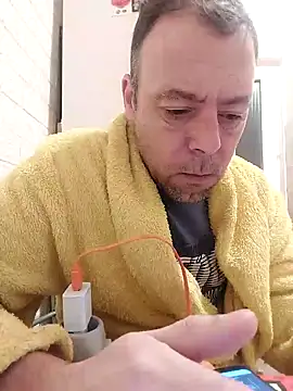 Snapshot of david_geam chatting on 9, 1, 2025 david geam online show from 9, 1, 2025