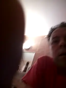 Snapshot of david_geam chatting on 4, 3, 2025 david geam online show from 4, 3, 2025