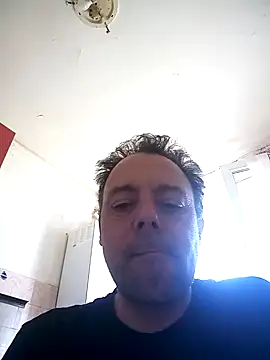 Snapshot of david_geam chatting on 6, 3, 2025 david geam online show from 6, 3, 2025