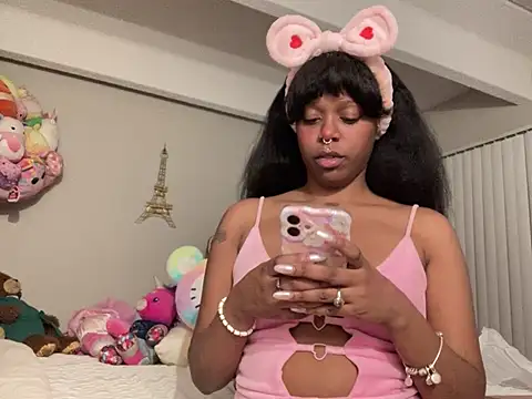 bunnypillow online show from 12, 12, 2024