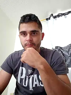 Fuyuichirou online show from 13, 2, 2025