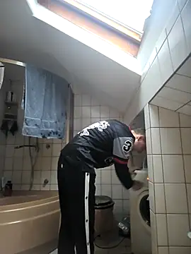 AnubisTVirus online show from 15, 12, 2025