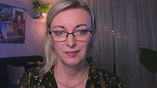 vanessa chat online show from 12, 12, 2024