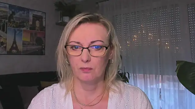 vanessa chat online show from 18, 12, 2024