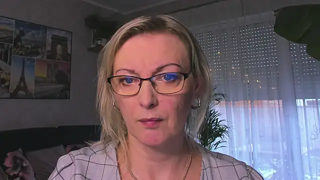 vanessa chat online show from 13, 1, 2025