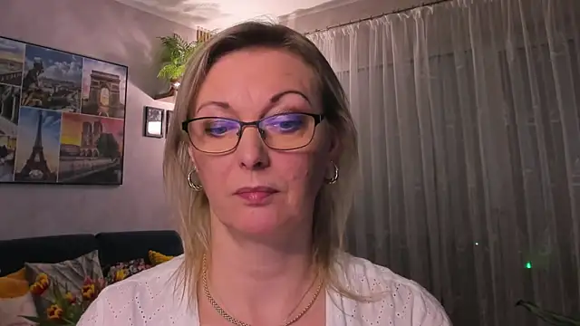 vanessa chat online show from 17, 3, 2025