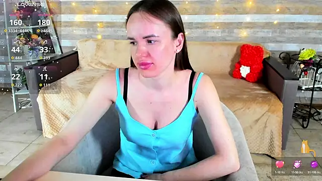 Snapshot of SusanSmit chatting on 9, 4, 2026 SusanSmit online show from 9, 4, 2026