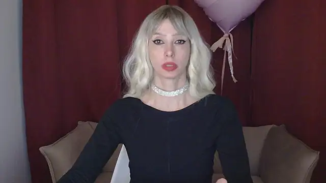 WhiteQueen888 online show from 2, 1, 2025