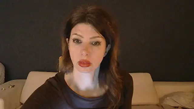 Snapshot of WhiteQueen888 chatting on 20, 10, 2025 WhiteQueen888 online show from 20, 10, 2025