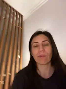 Snapshot of HotyWinter chatting on 23, 9, 2025 HotyWinter online show from 23, 9, 2025