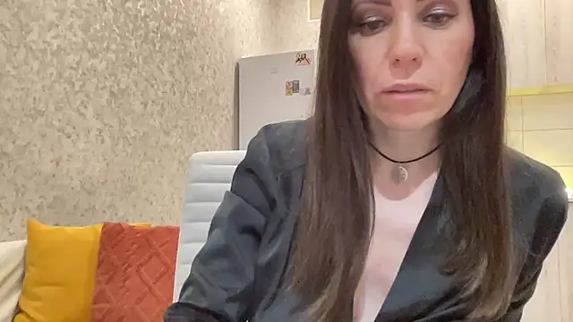 HotyWinter online show from 10, 1, 2026