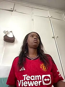 LuciousLips96 online show from 17, 2, 2026