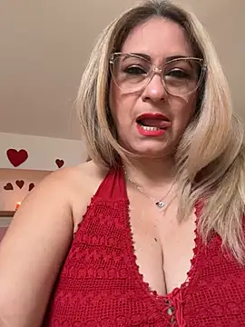 Snapshot of x_elena_x chatting on 14, 2, 2025 x elena x online show from 14, 2, 2025