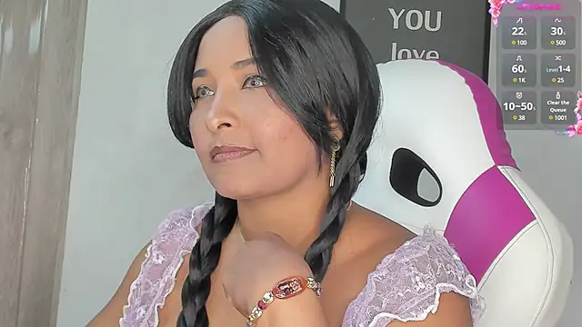 paola ih online show from 17, 12, 2024