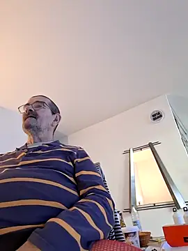 silvio-aus-luzern-CH online show from 1, 1, 2025