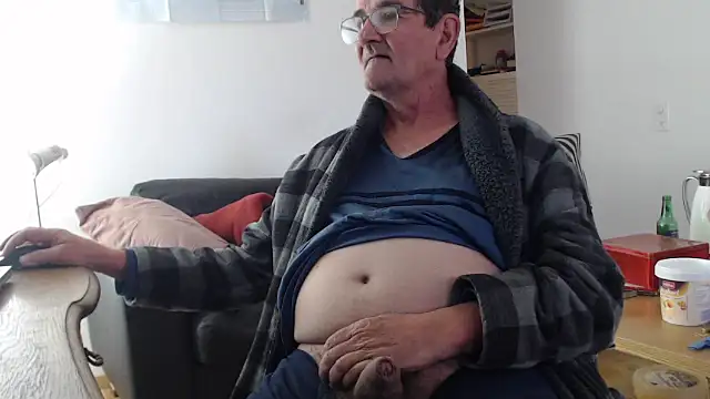 Snapshot of silvio-aus-luzern-CH chatting on 10, 4, 2026 silvio-aus-luzern-CH online show from 10, 4, 2026