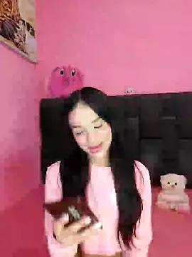 Snapshot of secretgreisy_ chatting on 13, 12, 2024 secretgreisy  online show from 13, 12, 2024