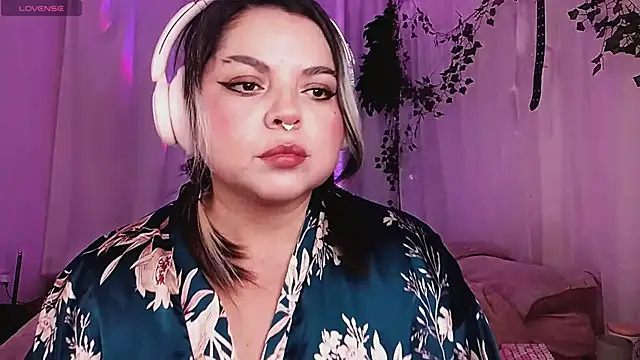 Satyn doll online show from 9, 1, 2025