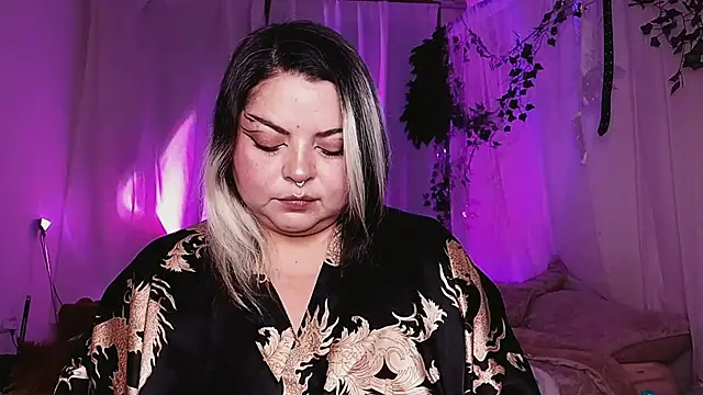 Satyn doll online show from 11, 1, 2025