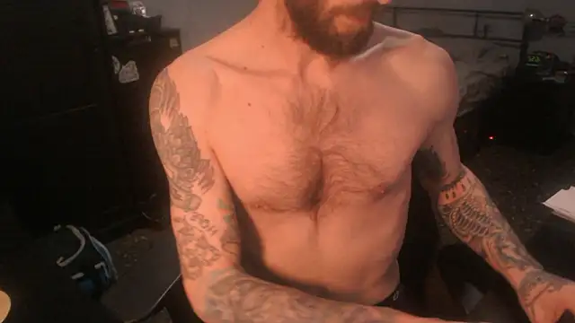 Snapshot of SexxxyLouis chatting on 6, 3, 2026 SexxxyLouis online show from 6, 3, 2026