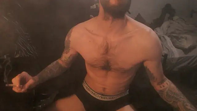 Snapshot of SexxxyLouis chatting on 14, 3, 2026 SexxxyLouis online show from 14, 3, 2026