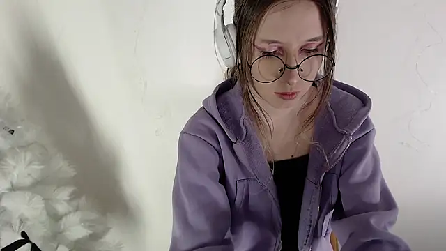 Snapshot of _Hanna_Moon_ chatting on 10, 2, 2026 Hanna Moon online show from 10, 2, 2026