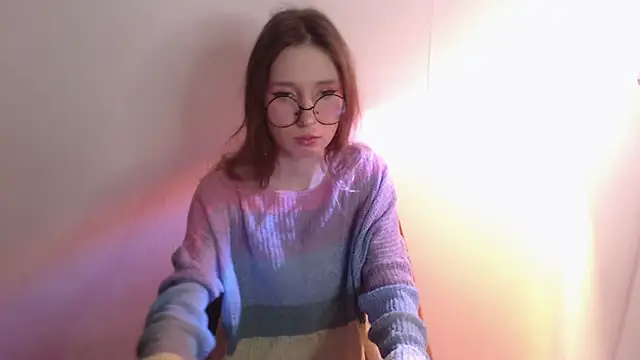 Hanna Moon  online show from 4, 5, 2026