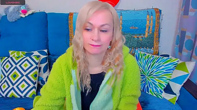 EllenMoore online show from 17, 12, 2024