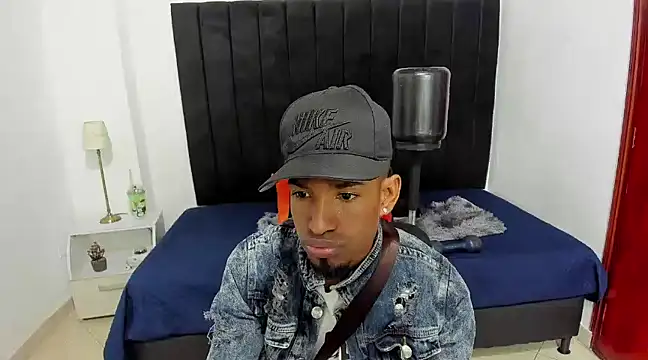 anhtony wayans online show from 18, 12, 2024