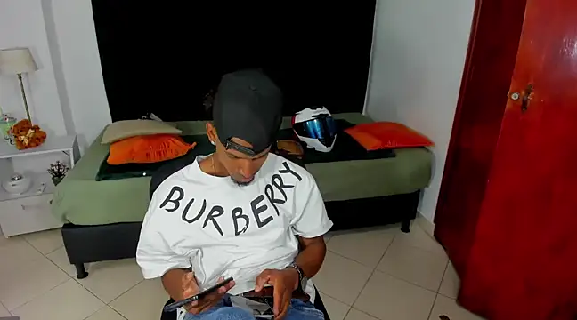 anhtony wayans online show from 8, 3, 2025