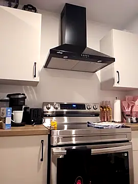 Snapshot of LilyOrion chatting on 25, 9, 2025 LilyOrion online show from 25, 9, 2025