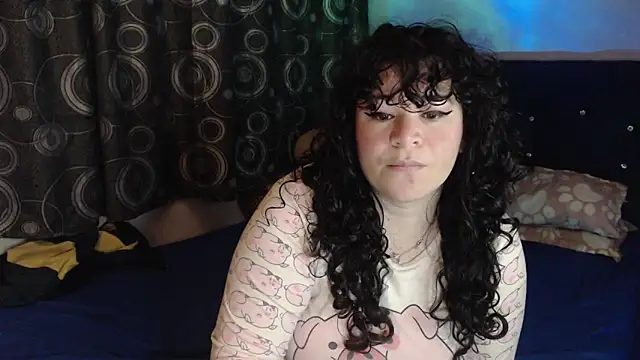 Snapshot of ANGELIQUE_KLANE chatting on 24, 2, 2026 ANGELIQUE KLANE online show from 24, 2, 2026