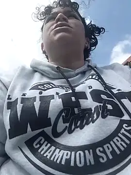 Snapshot of ANGELIQUE_KLANE chatting on 14, 3, 2026 ANGELIQUE KLANE online show from 14, 3, 2026