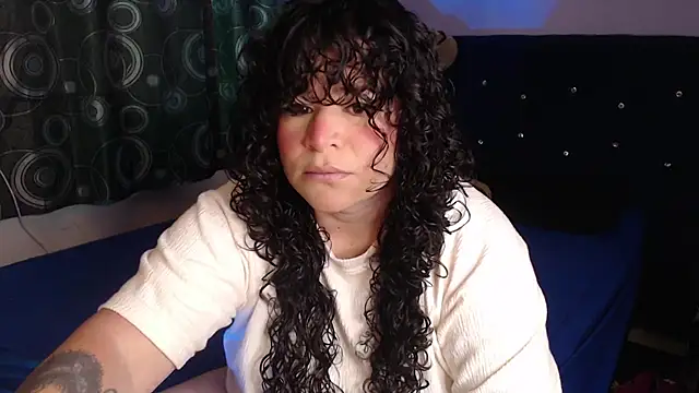 Snapshot of ANGELIQUE_KLANE chatting on 4, 4, 2026 ANGELIQUE KLANE online show from 4, 4, 2026