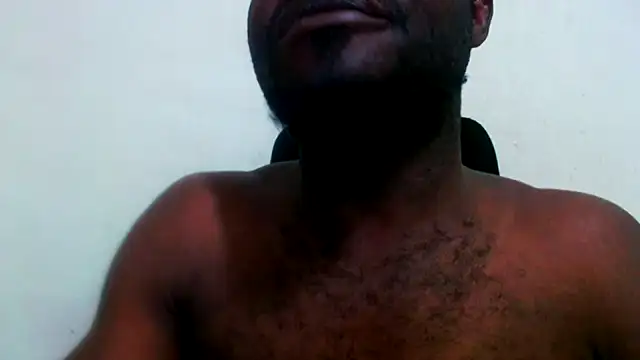 Snapshot of AnacondaExpress chatting on 8, 10, 2025 AnacondaExpress online show from 8, 10, 2025